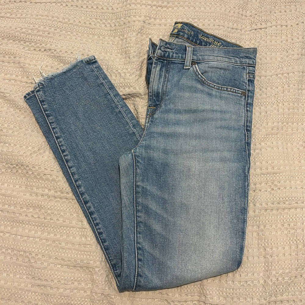 7 For All Mankind Light Wash Jeans 27